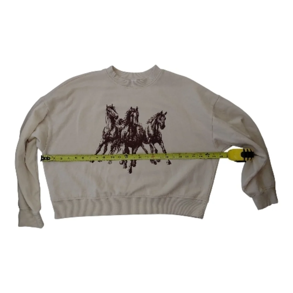 Joe Fresh Cream Sweatshirt with Horse Design - Picture 2 of 7